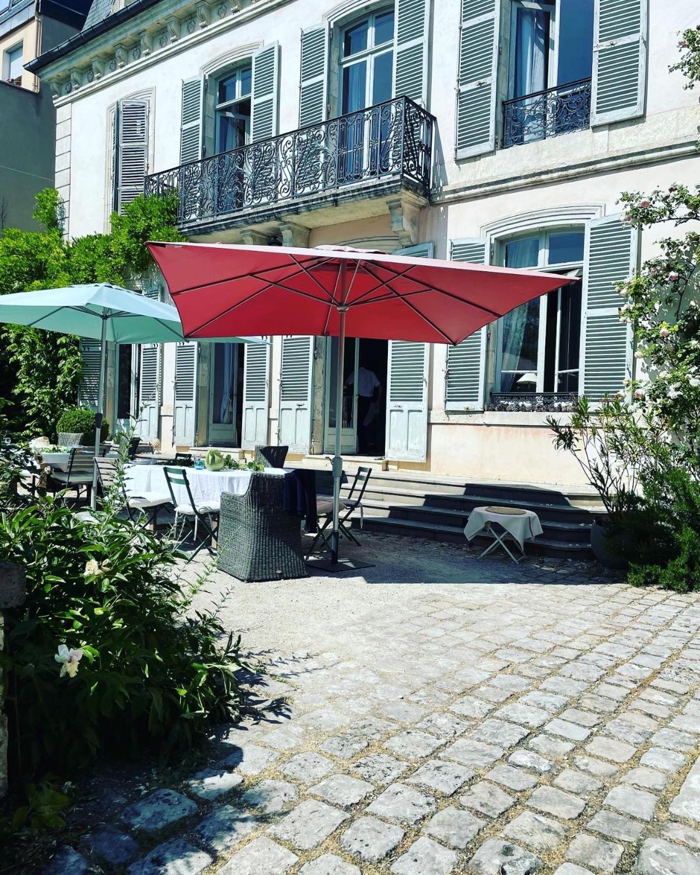 Belle Fontaine Hotel Бурж Екстериор снимка